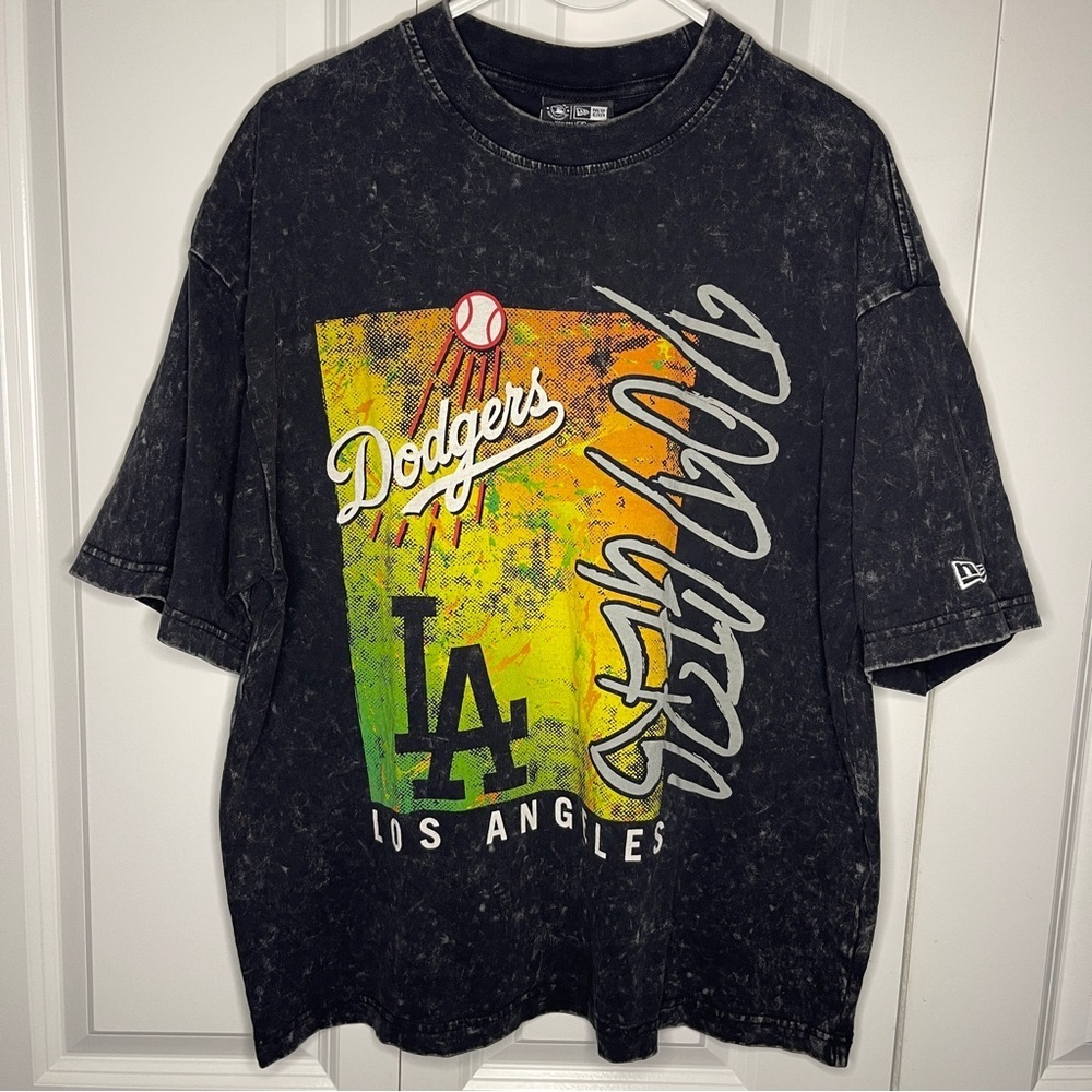 New Era Los Angeles Dodgers Size Small Classics Enzyme Wash Oversized Black MLB